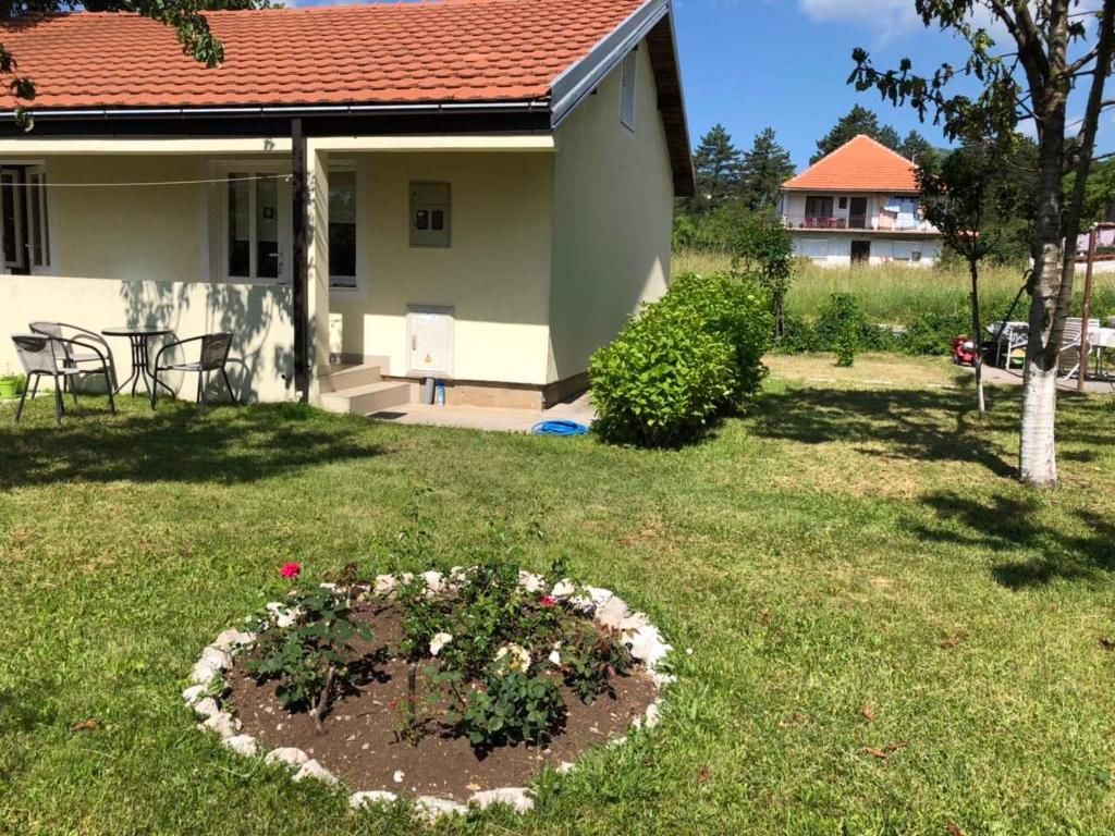 Апартаменты Cvjetni Apartmani Цетине-51